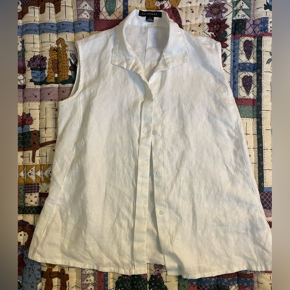 White Button-Up Periphery Sleeveless Top